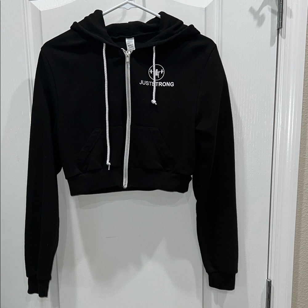 NWOT Black Women's Cropped Hoodie